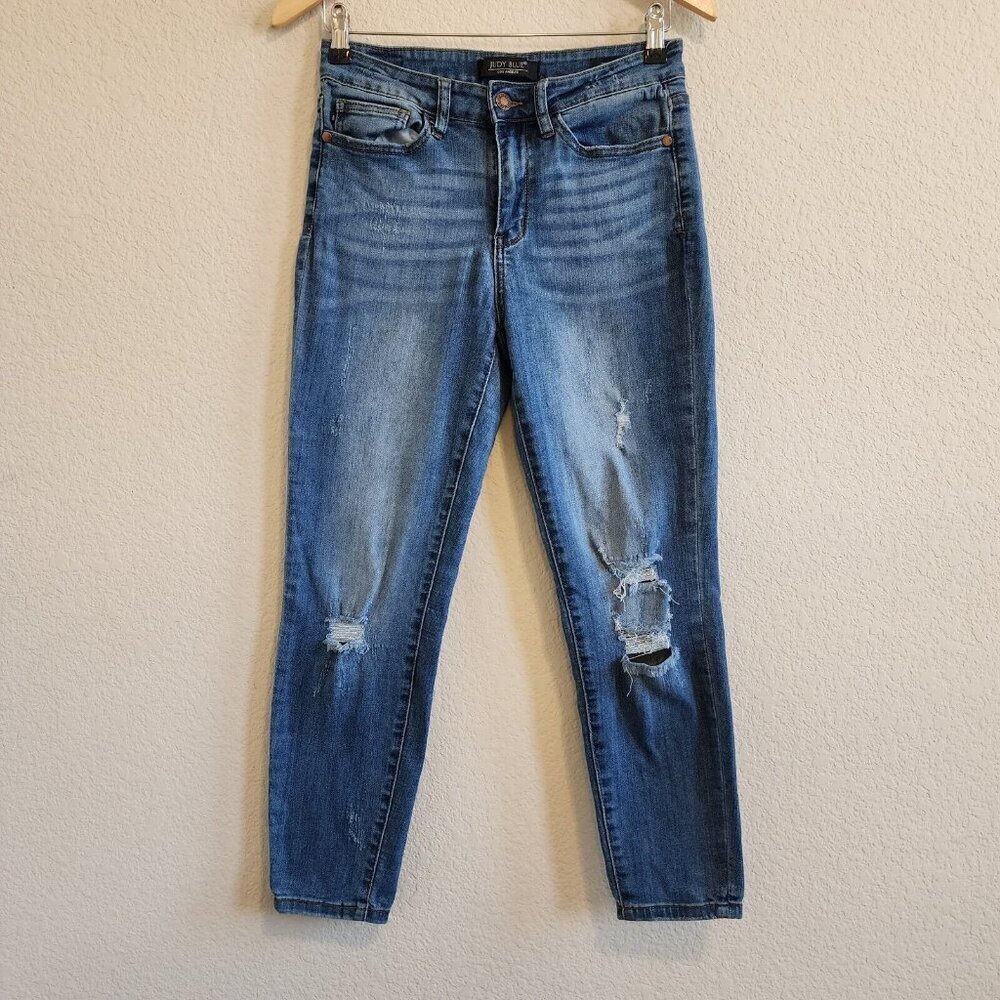 Judy Blue Distressed Relaxed Fit High Waist Stretchy Medium Wash Ankle Jeans 29 - Picture 2 of 12